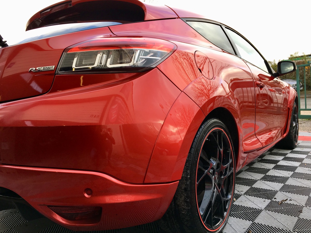 RENAULT Megane RS CUP phase III 2.0 TURBO 275 j