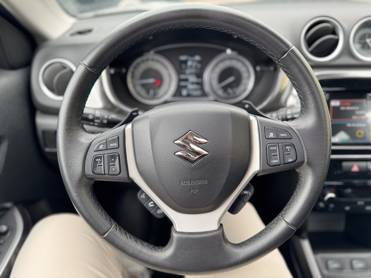 Suzuki Vitara S 1.4 Boosterjet 4X2 140 cv Boîte auto - TOIT OUVRANT - SIEGES CHAUFFANTS - ATTELAGE