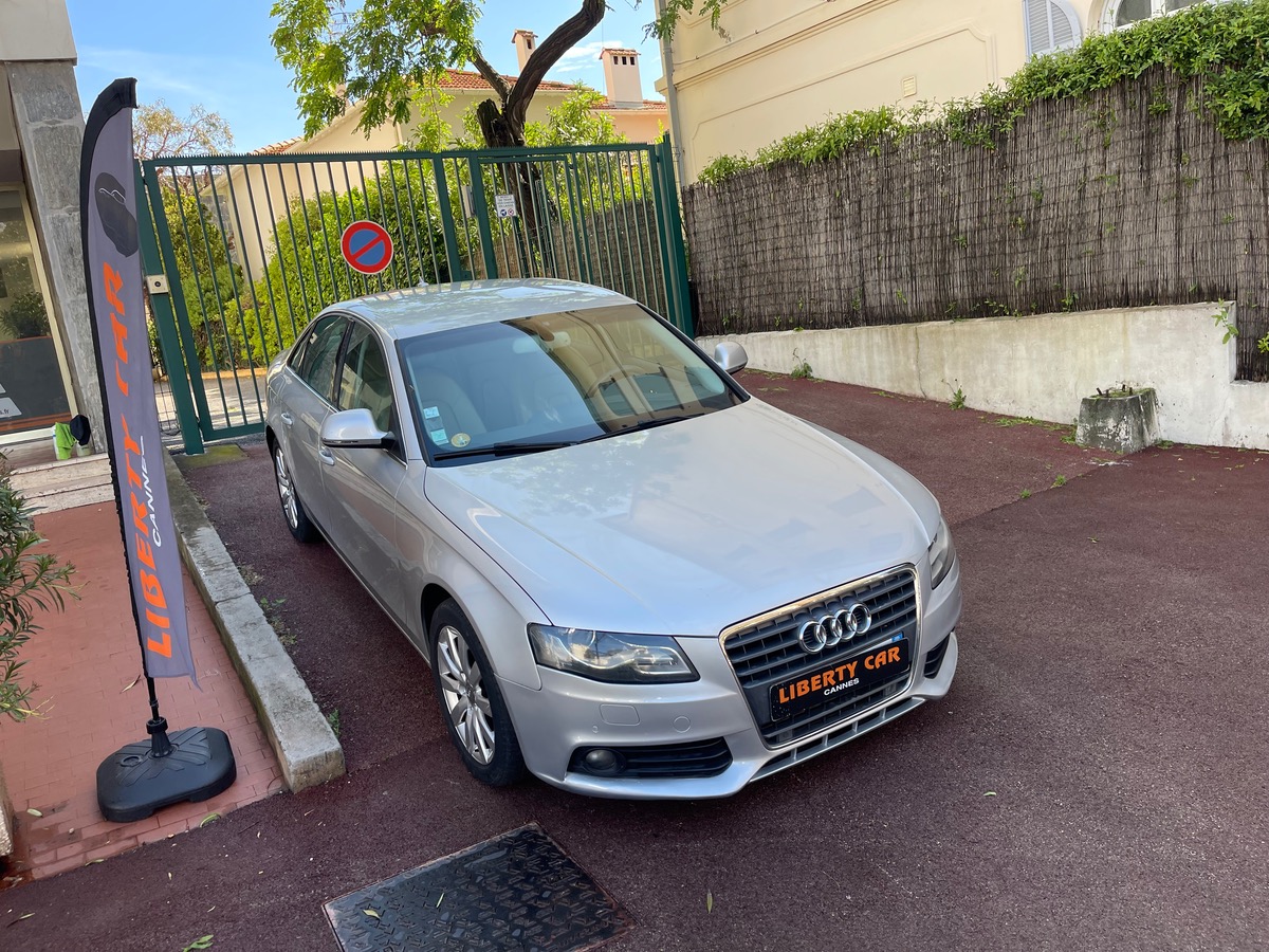 Audi A4 2.7 TDI V6 190 CV / Boite Auto / Intérieur Cuir Beige / Ecran GPS/ Caméra