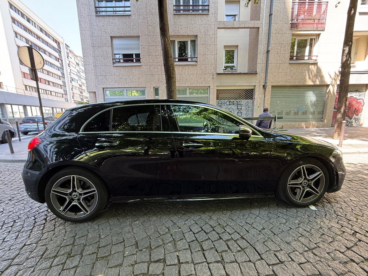 Mercedes-Benz Classe A 200 AMG LINE 163cv Carplay
