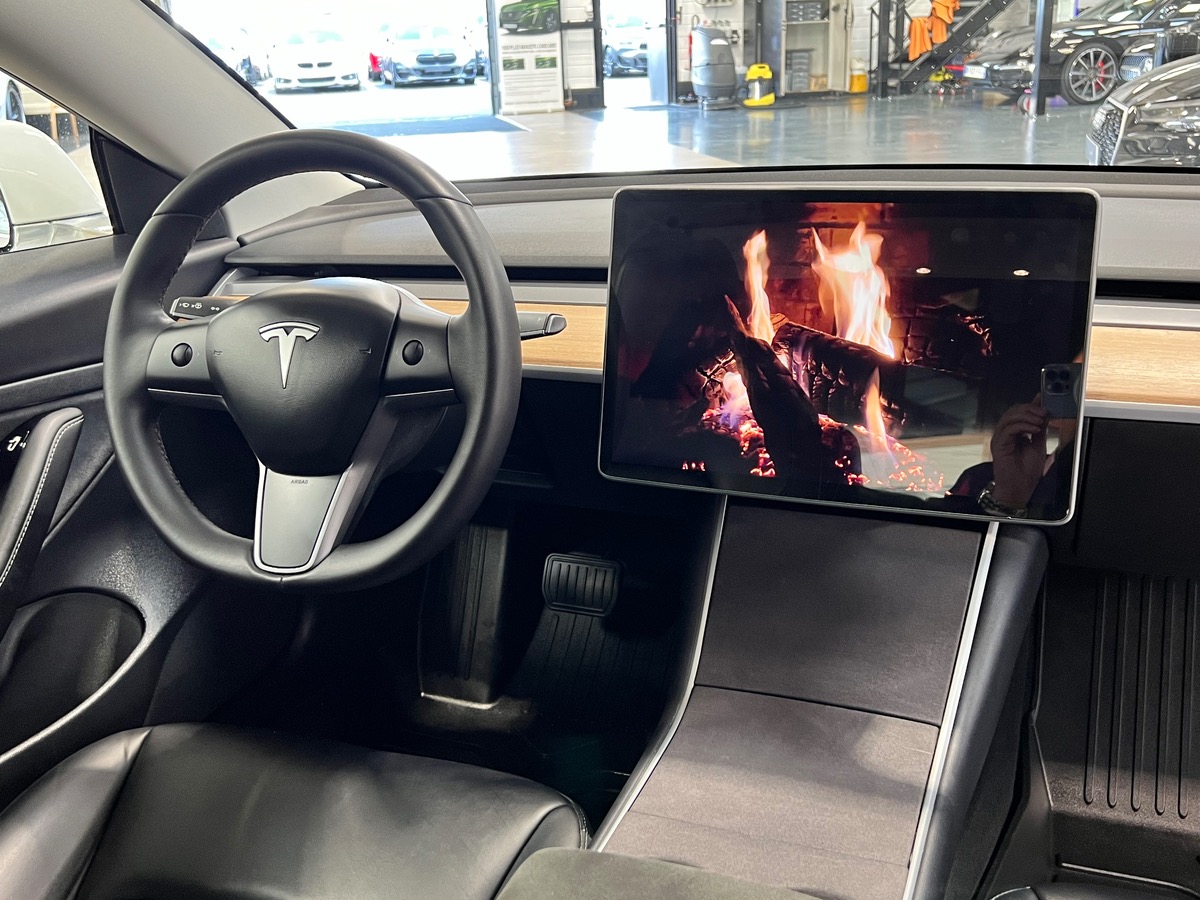 Tesla Model 3 STANDARD PLUS 2020 325CV