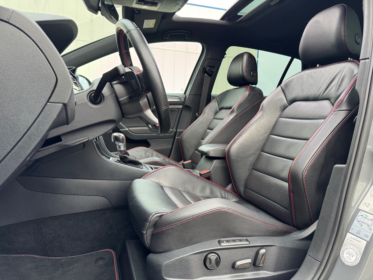 Volkswagen Golf GTI VII ( 7 ) TCR