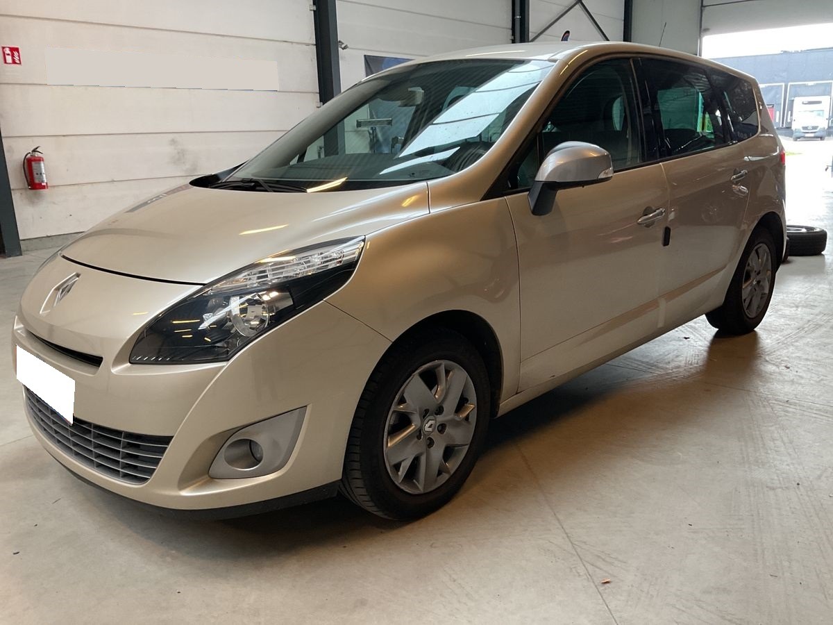 RENAULT Grand Scenic 1.6 dCi 130
