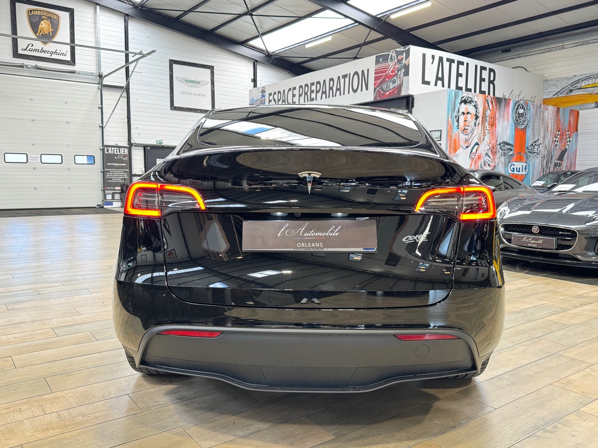 Tesla Model Y 347 cv PREMIÈRE MAIN AUTOPILOTE