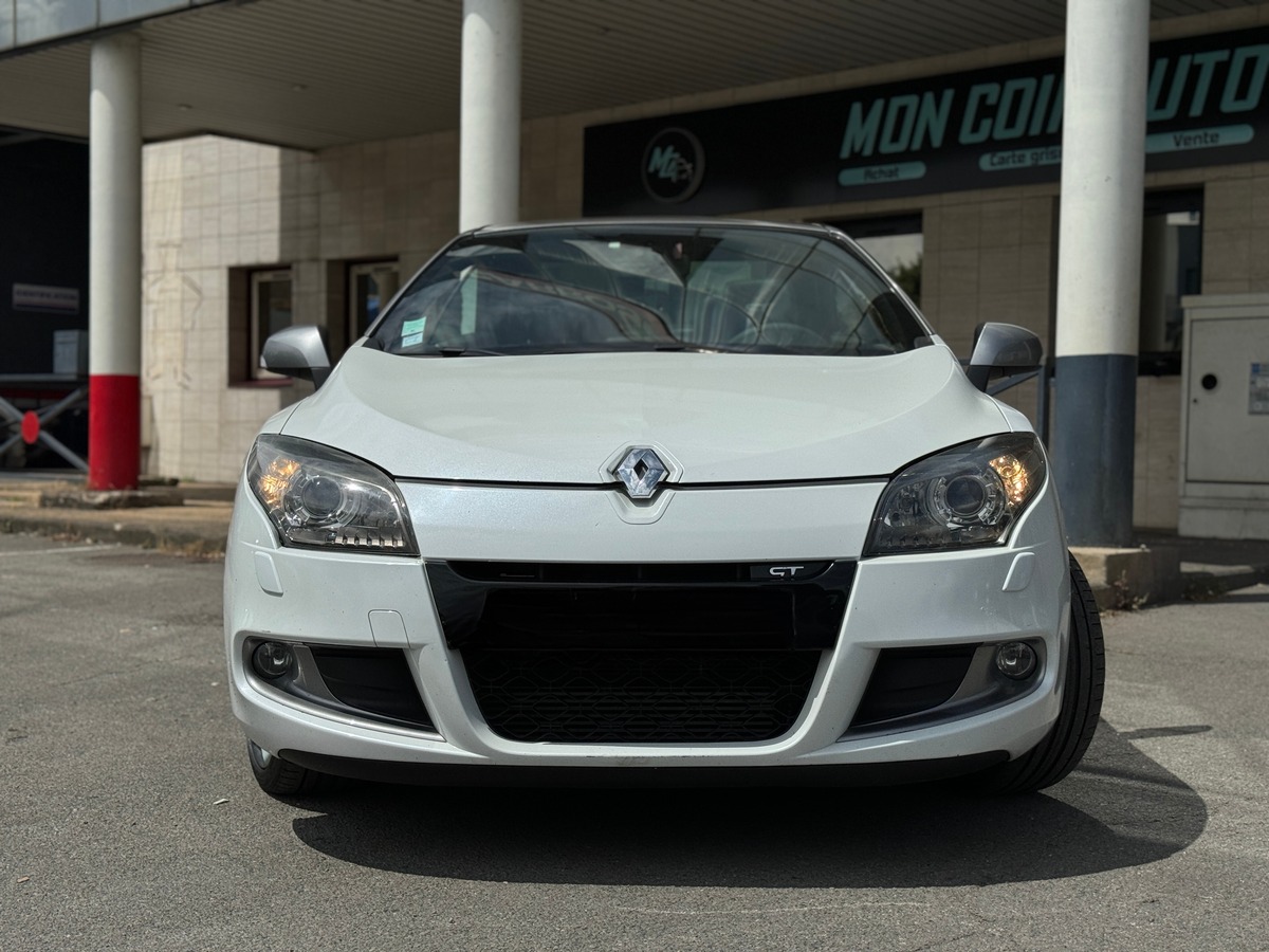 RENAULT Megane 3 CC 2.0 TCe 180 GT Cabriolet