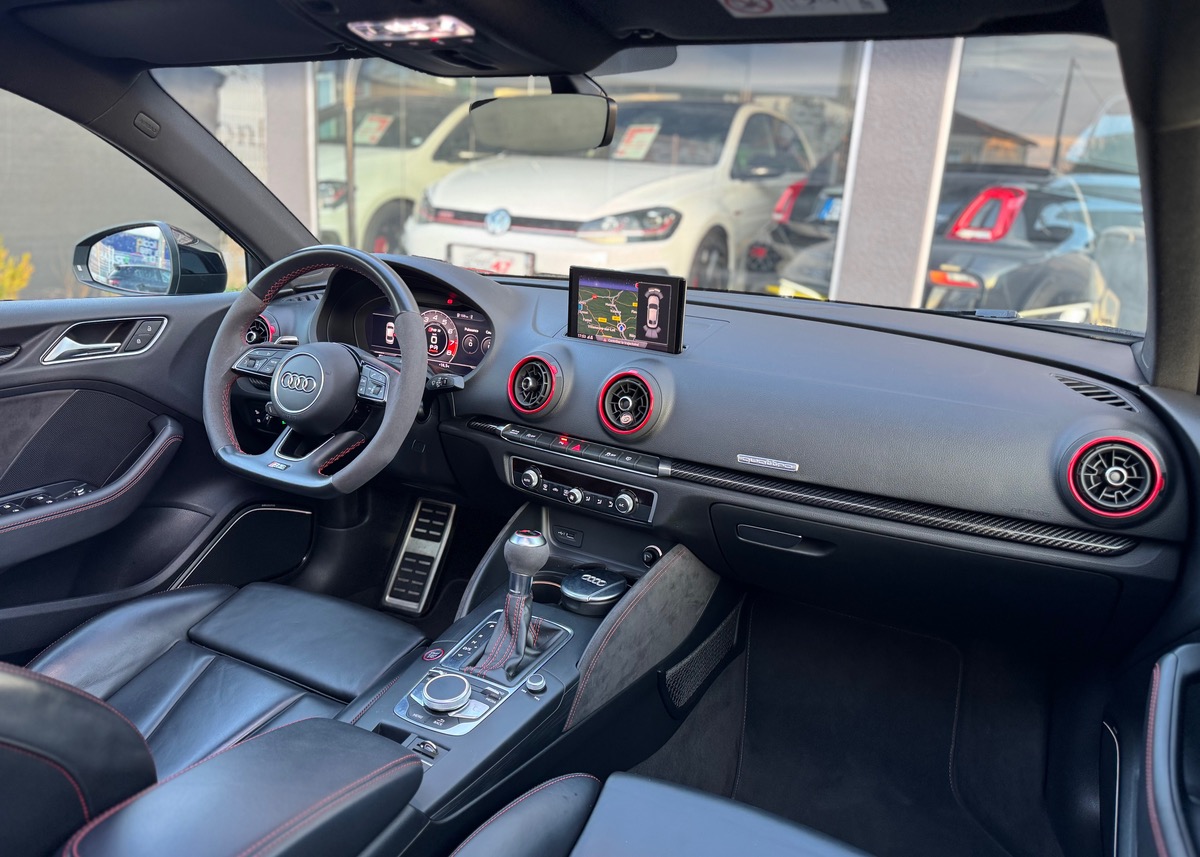Audi RS3 II (2) SEDAN 2.5 TFSI 400 DAZA QUATTRO S TRONIC 8V2