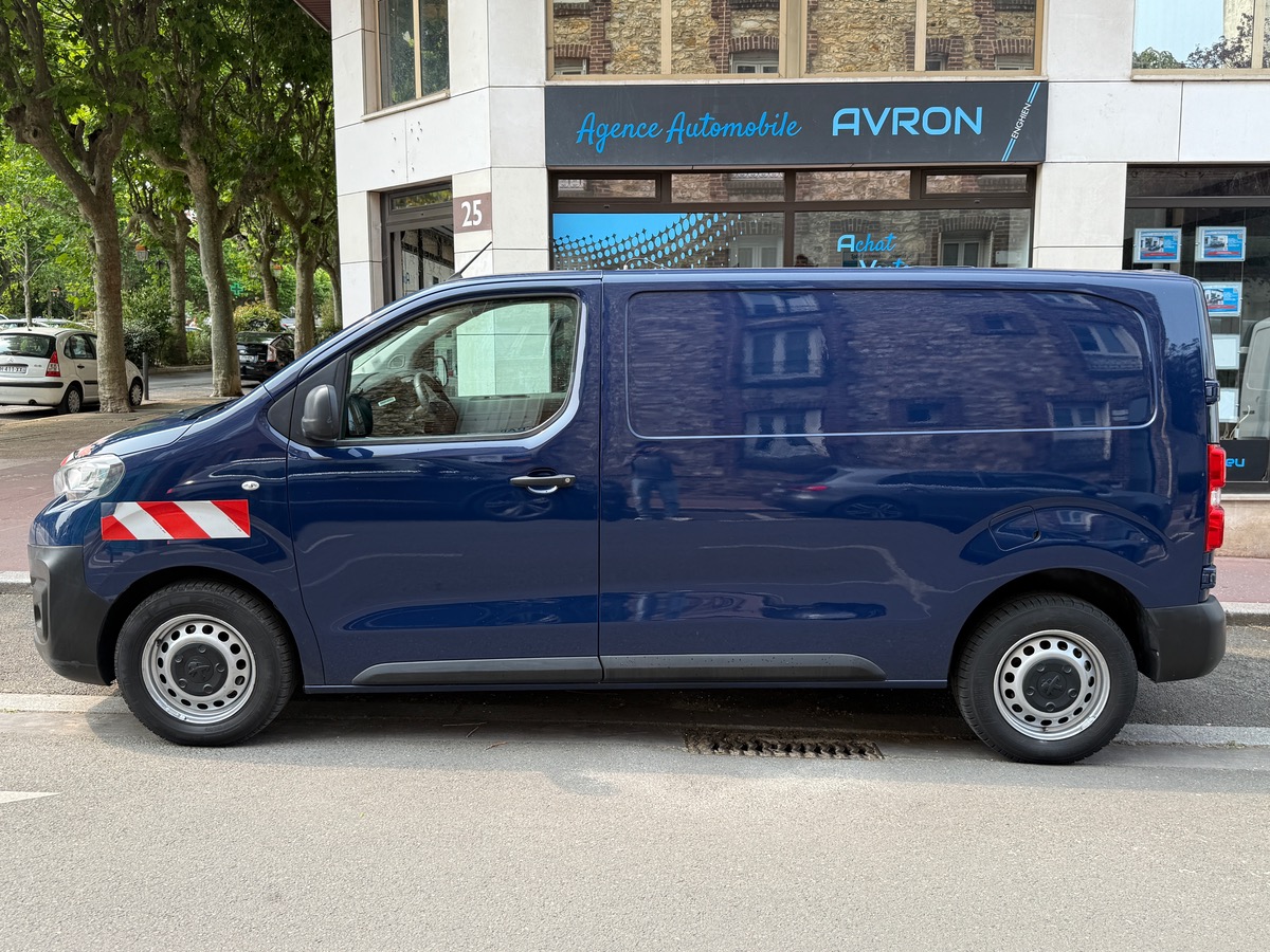 Peugeot Expert III 2.0 BLUEHDI 120 S&S STANDARD