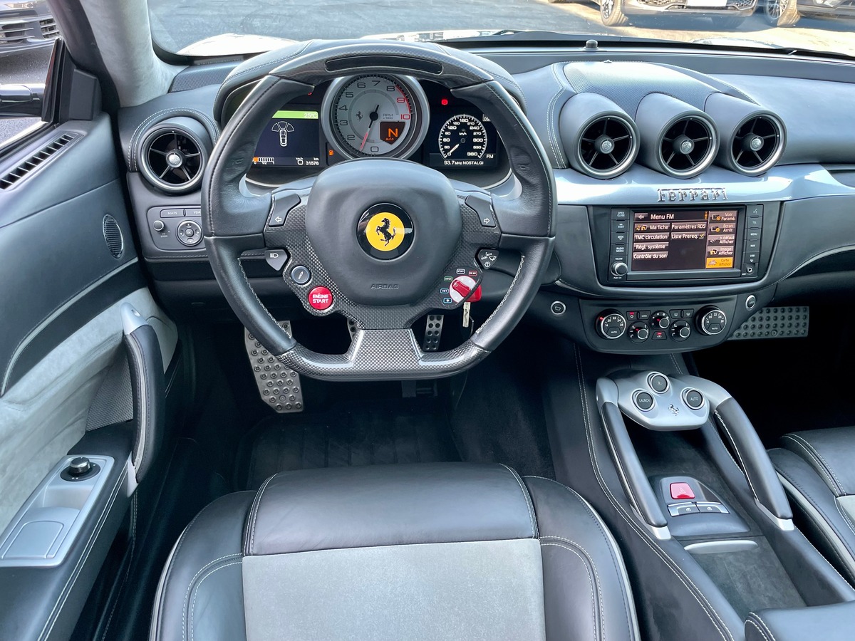 Ferrari Ff V12 4RM 660 FR POZZI