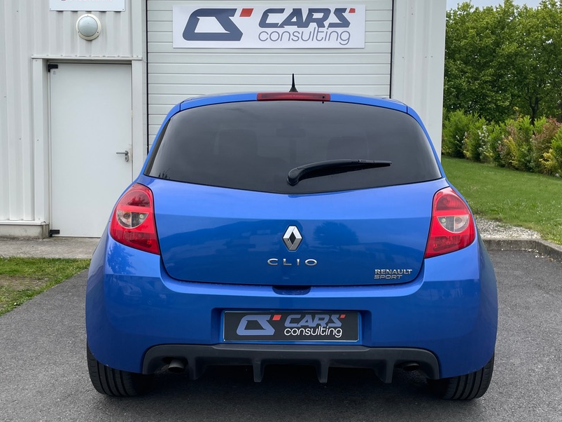 RENAULT Clio III RS 2.0L 200
