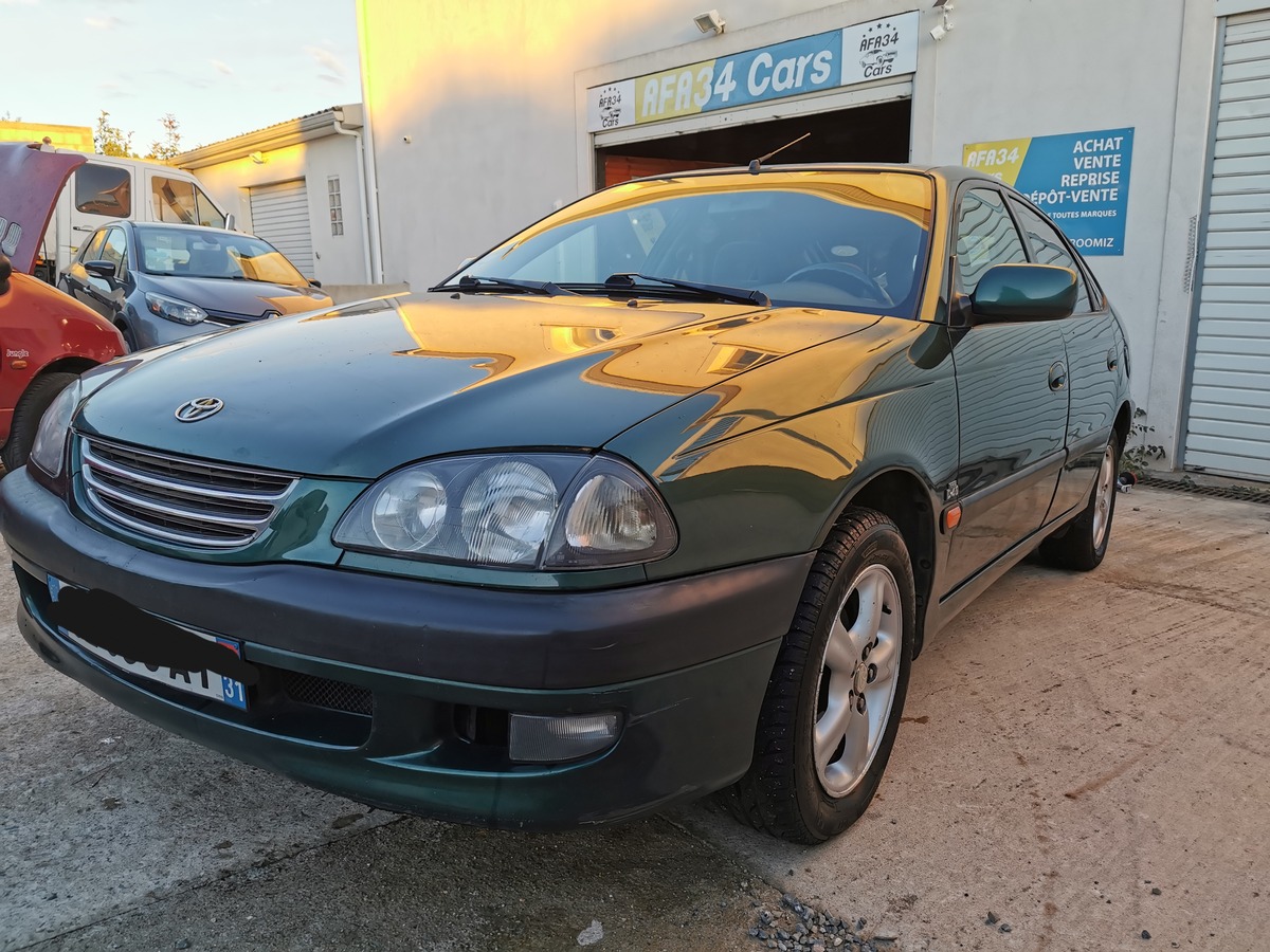 Toyota Avensis 2.0 d4d version luxe