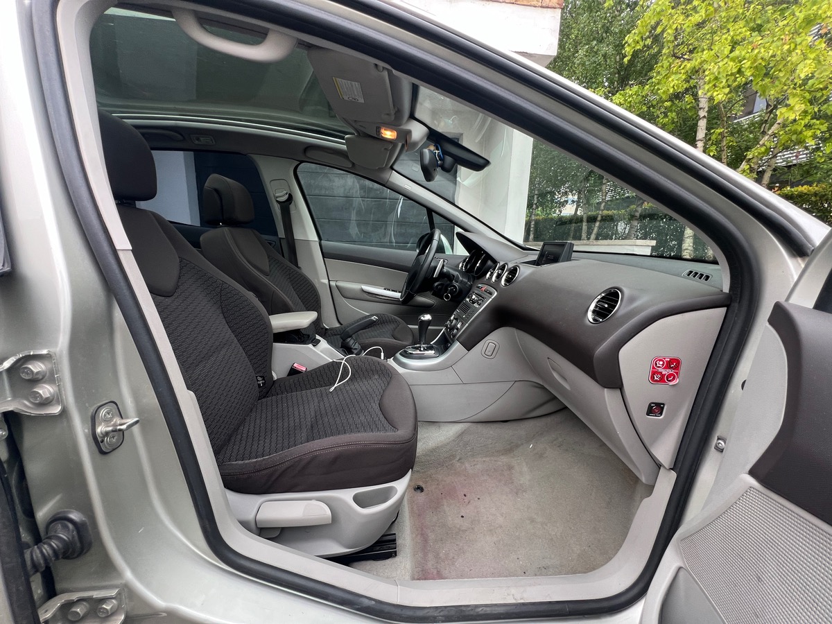 Peugeot 308 Neubauer 1.6 HDI 90 Boite Auto 6