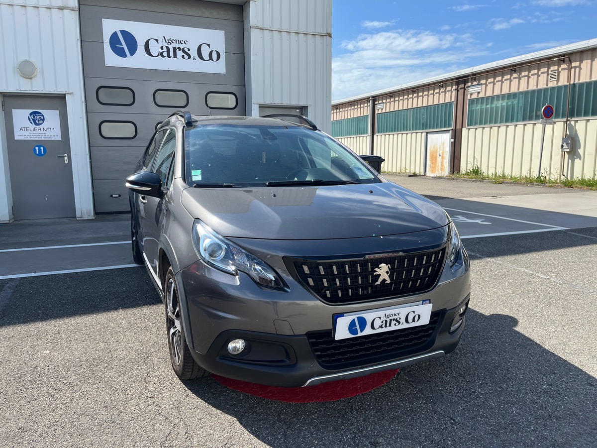 Peugeot 2008 1.5 BLUEHDI 120 S&S GT LINE EAT6 + SUIVI COMPLET + ATTELAGE