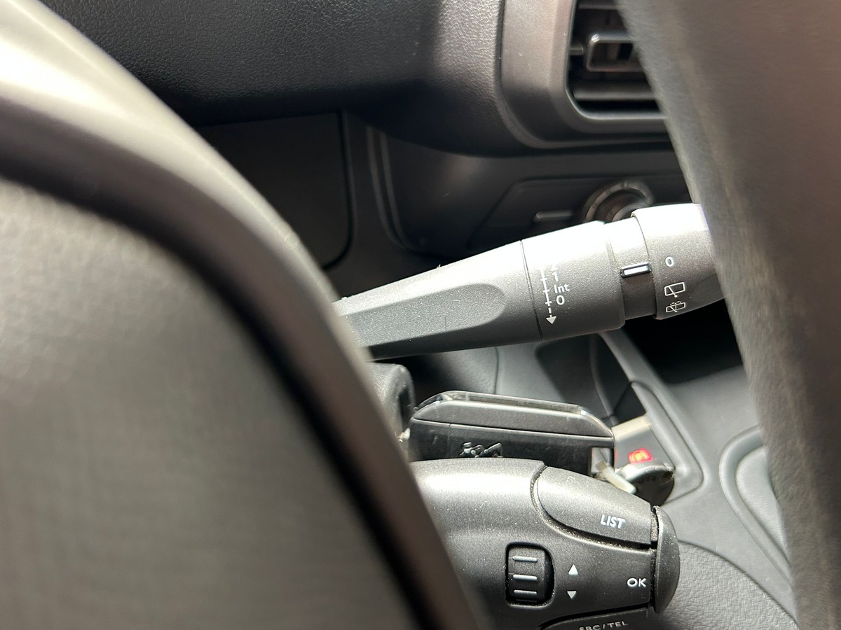 Peugeot Partner III (2) FOURGON 1.5 STANDARD 650 KG PREMIUM BVM6