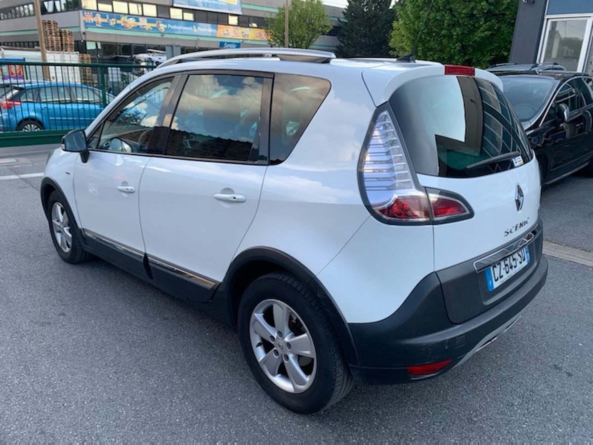 RENAULT Scenic XMOD 1.5 DCI 110 CV BOS 4X cartes
