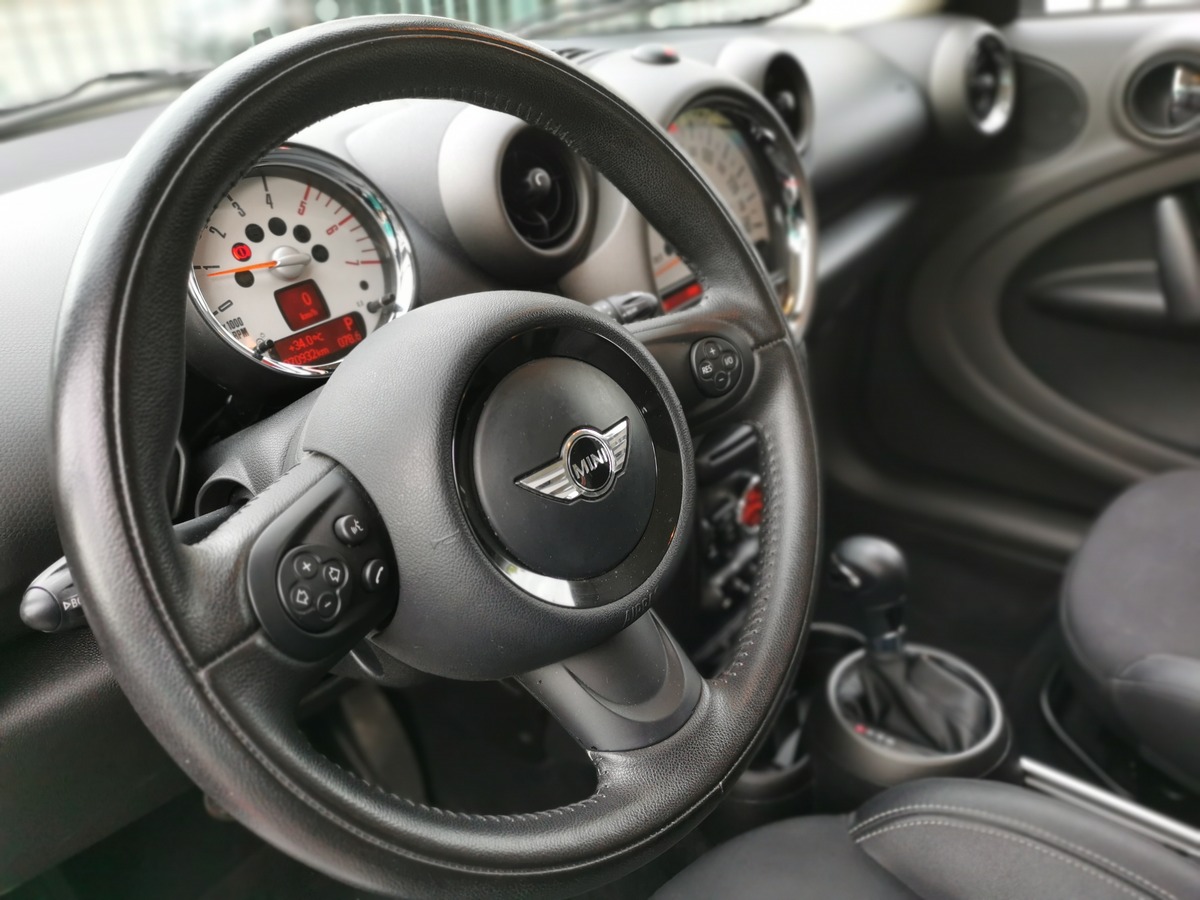 Mini Countryman COOPER D CHILI 112 gar 12 mois