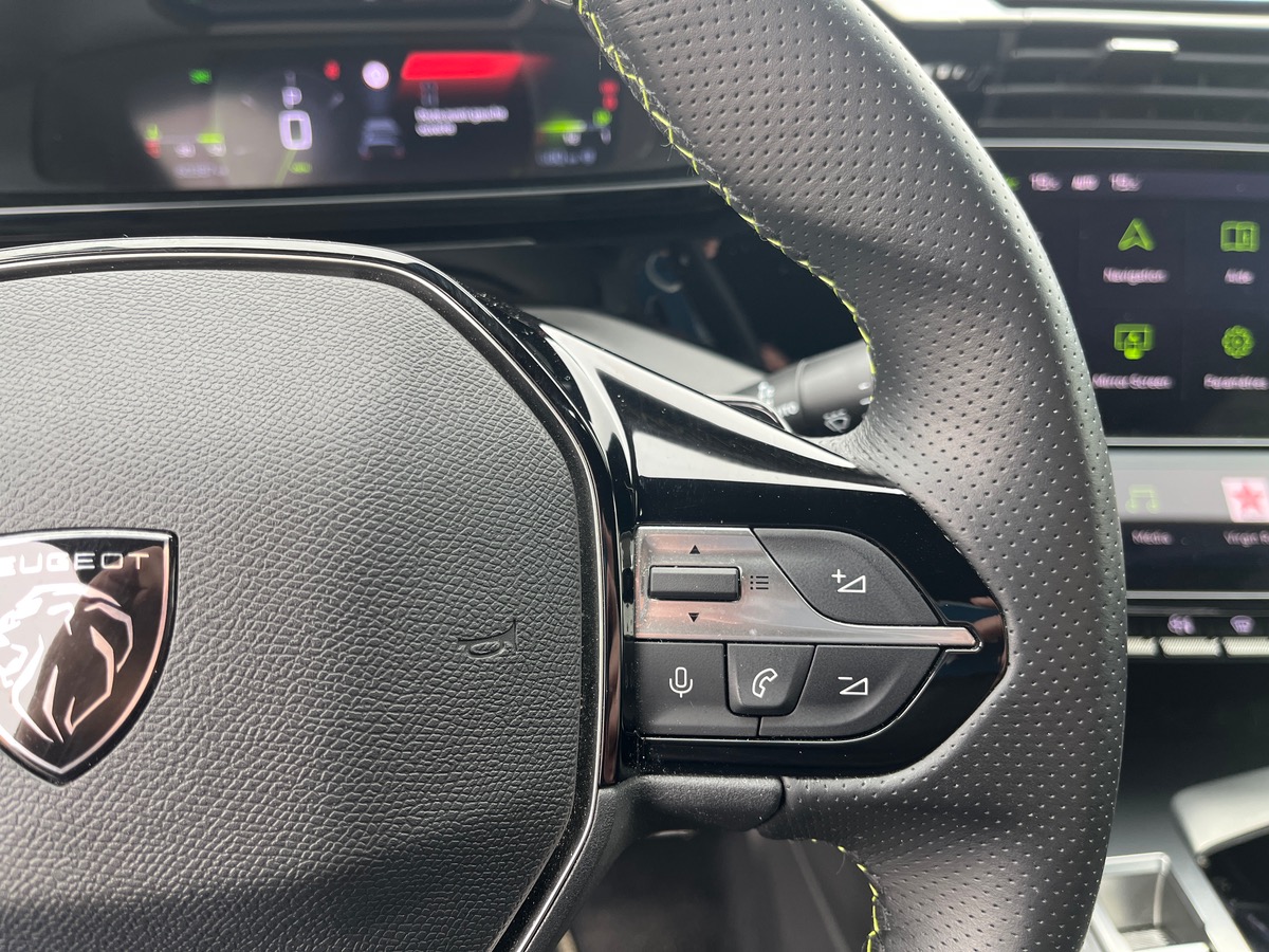 Peugeot 308 III 1.5 BLUEHDI 130 S&S GT EAT8