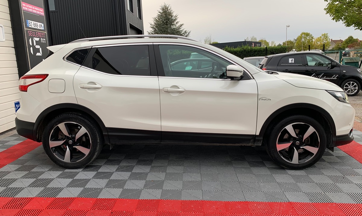 Nissan Qashqai 2 (2) II 1.2 DIG-T N-CONNECTA BV6