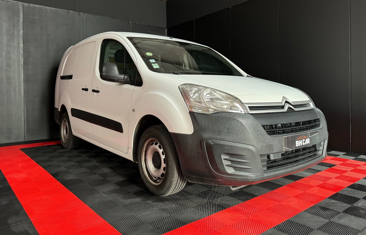 Image: Citroën Berlingo XL 1.6 BlueHdi 100 CH Confort TVA récupérable Garantie 12 mois