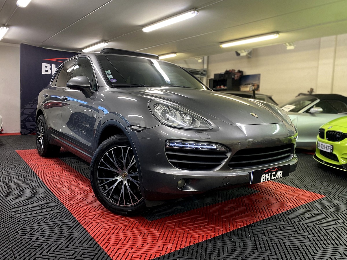 Image: Porsche Cayenne S HYBRID 3.0L V6 380CH TIPTRONIC