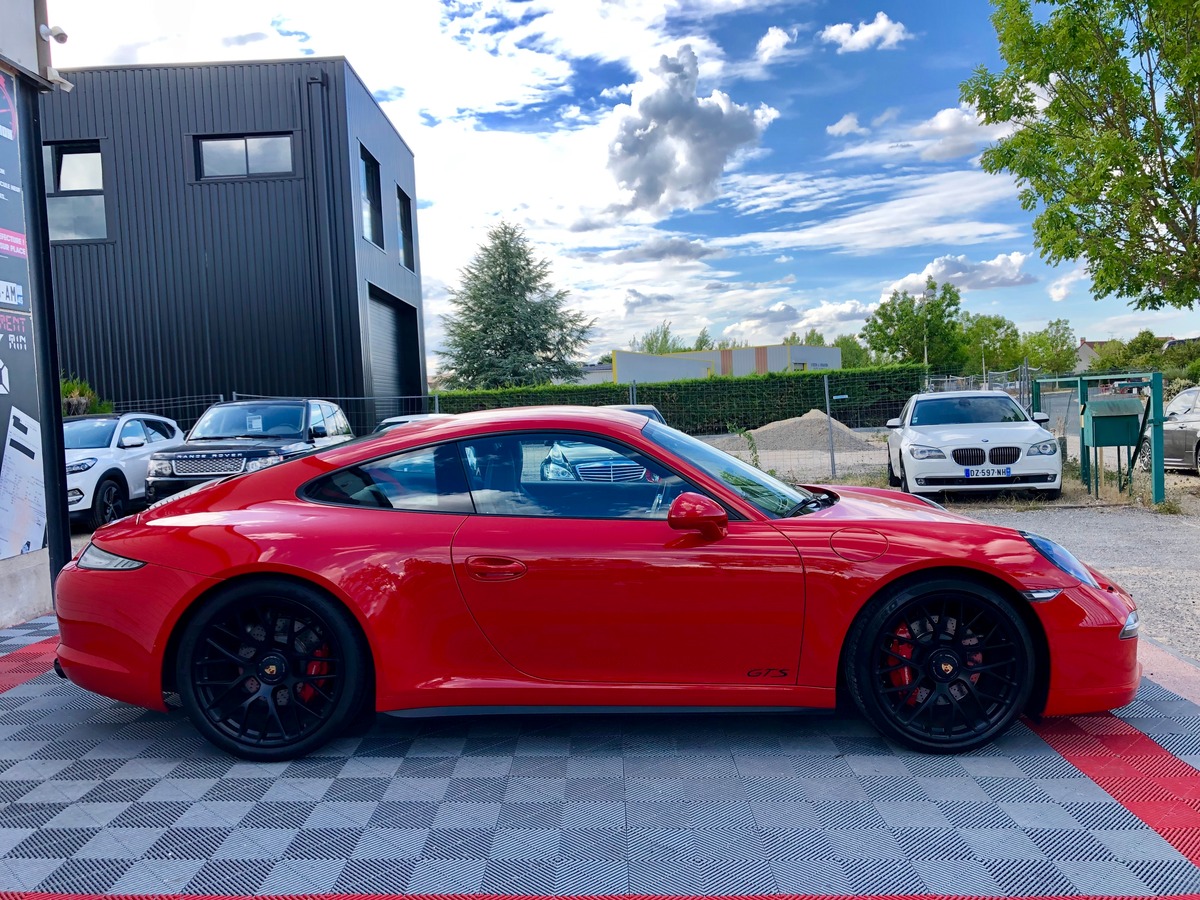 Porsche 911 991 GTS 3.8 430 ROUGE INDIEN o