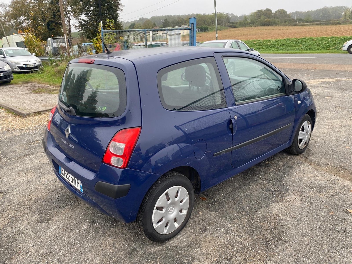 RENAULT Twingo ii 1.2 60cv 114012km très propre intérieur et extérieur