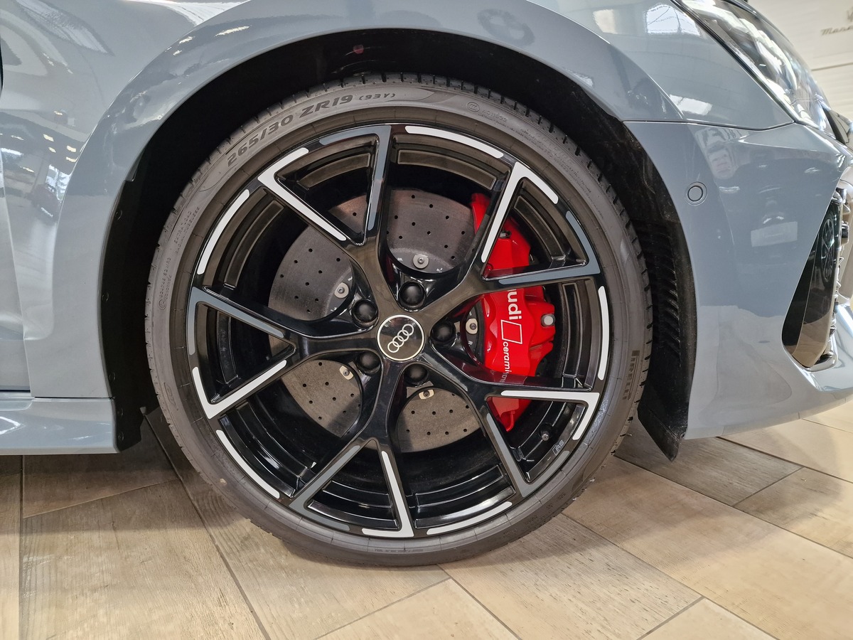 Audi RS3 SPORTBACK OPTIONS++ CÉRAMIQUE 