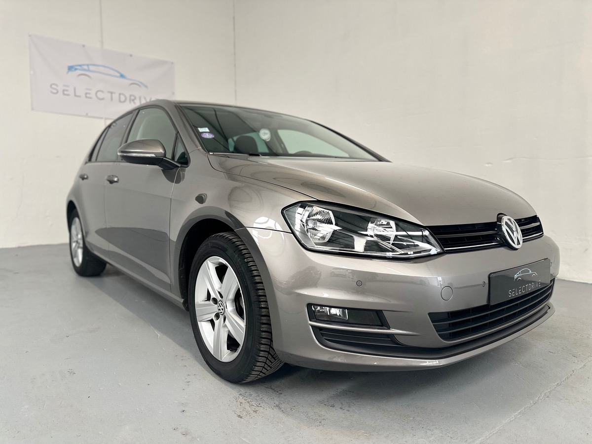 Volkswagen Golf 1.4 TSI 125cv Bluemotion Technologie DSG7 Confortline