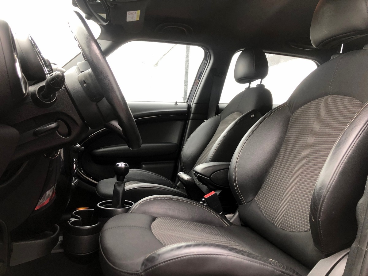 Mini Countryman COOPER R60 ALL4 SD 143 CH b