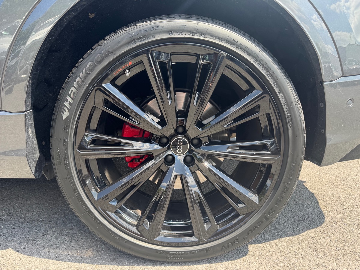 Audi Q8 60 TFSIE COMPÉTITION QUATTRO TIPTRONIC 8