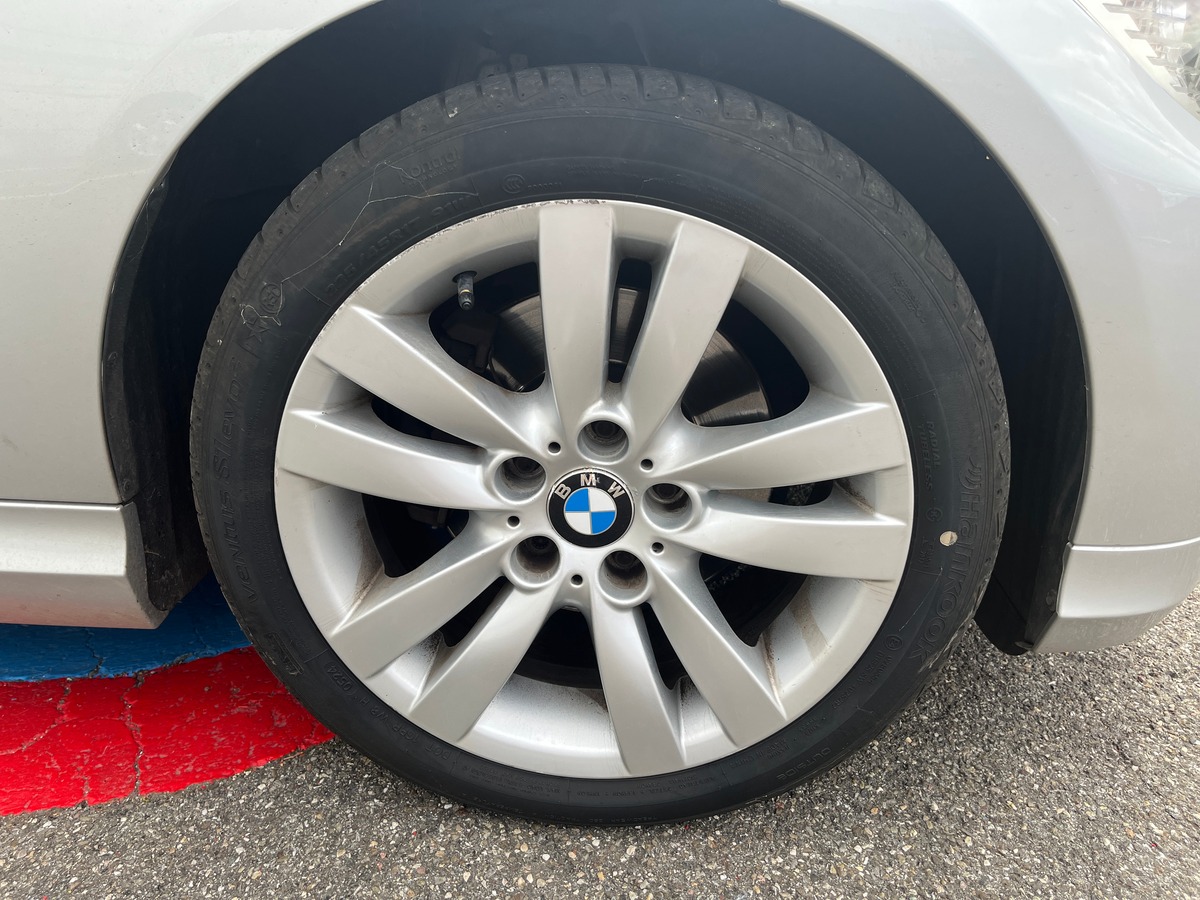 Bmw 320D XDRIVE 184ch, RADAR AVANT ARRIERE, SIEGES CHAUFFANT, REGULATEUR, LIMITEUR