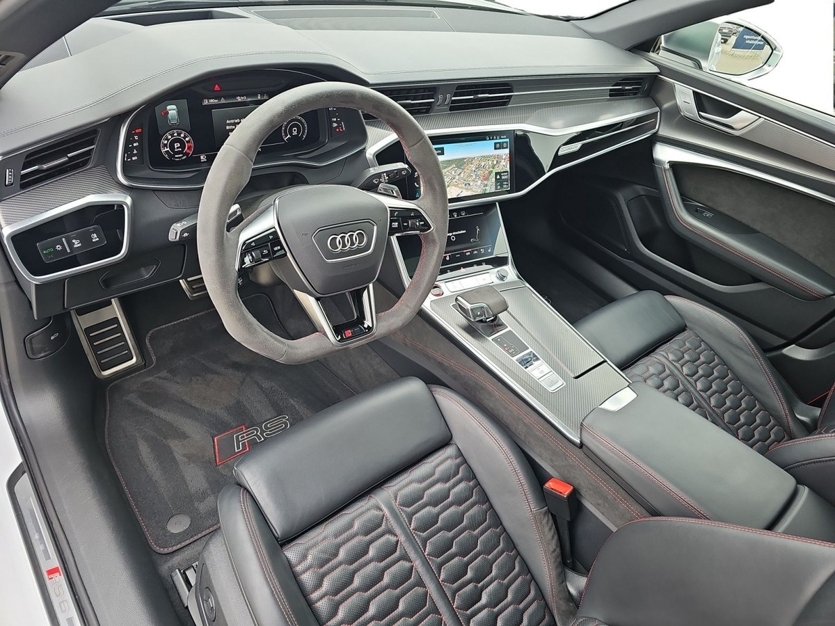 Audi RS6 Avant V 4.0 V8 TFSI 600ch quattro tiptronic/Toit ouvrant/Bang&Olufsen/Feux laser