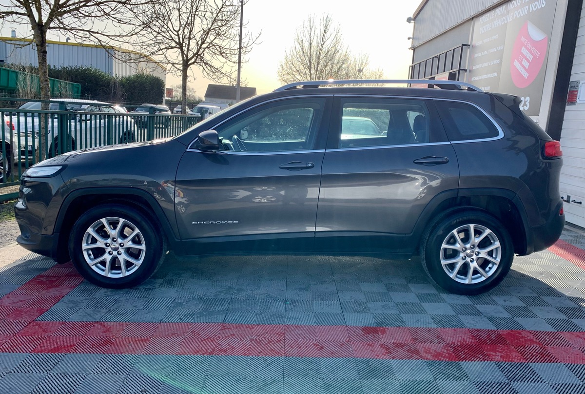 Jeep Cherokee 2.0 CRD 140 2WD LONGITUDE BUSINESS