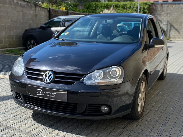 Image: Volkswagen Golf V 1.9 TDI 105 TREND 5P