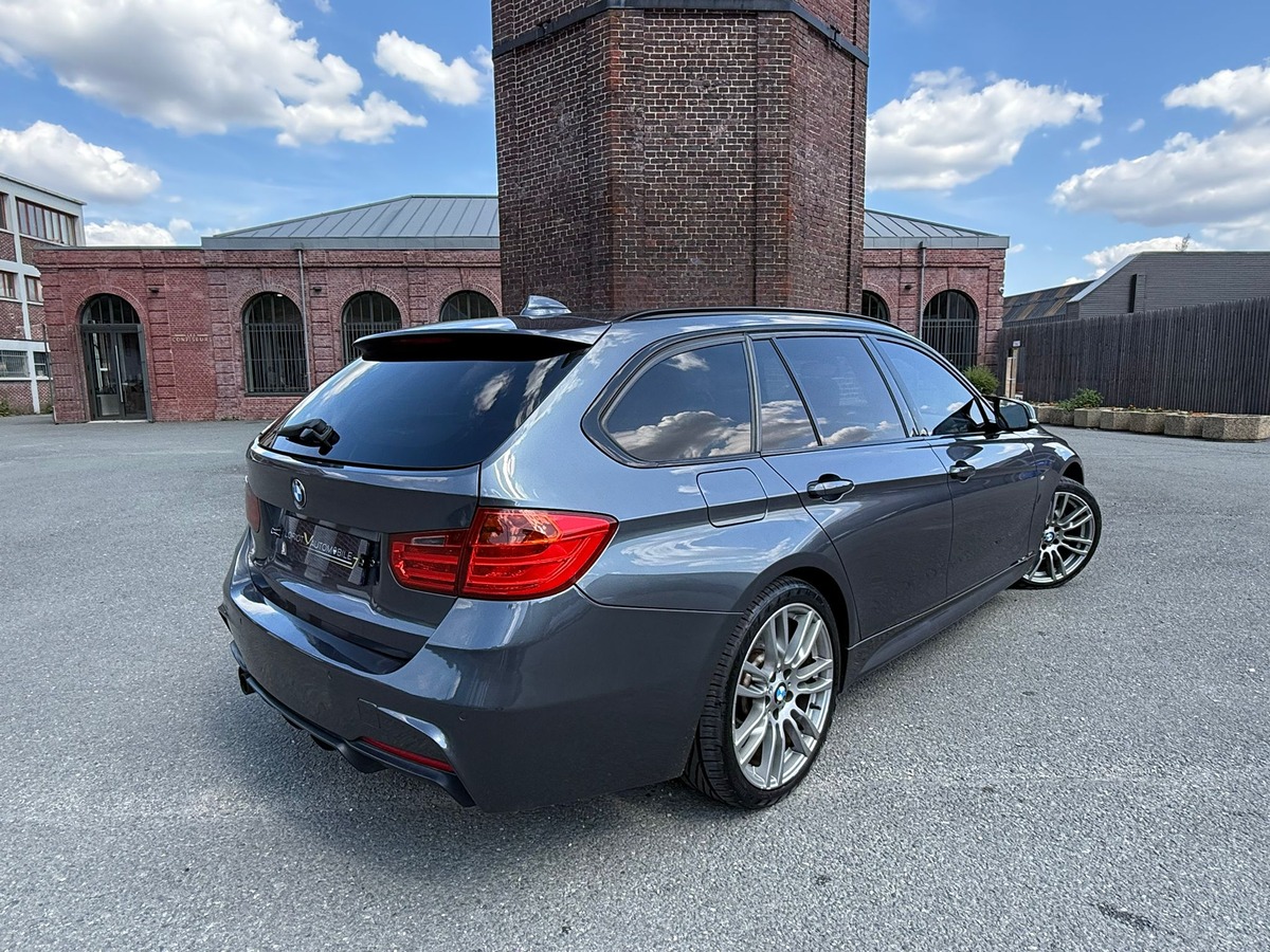 Bmw 330 D PACK M / HARMAN KARDON / VOLANT M