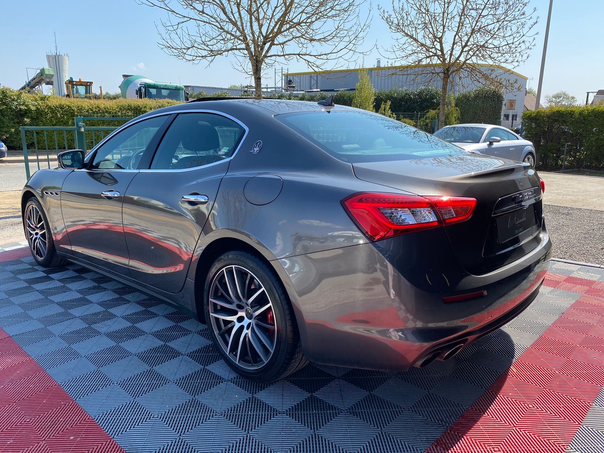 Maserati Ghibli Q4 3.0 V6 350 CV TOIT + OPTIONS v