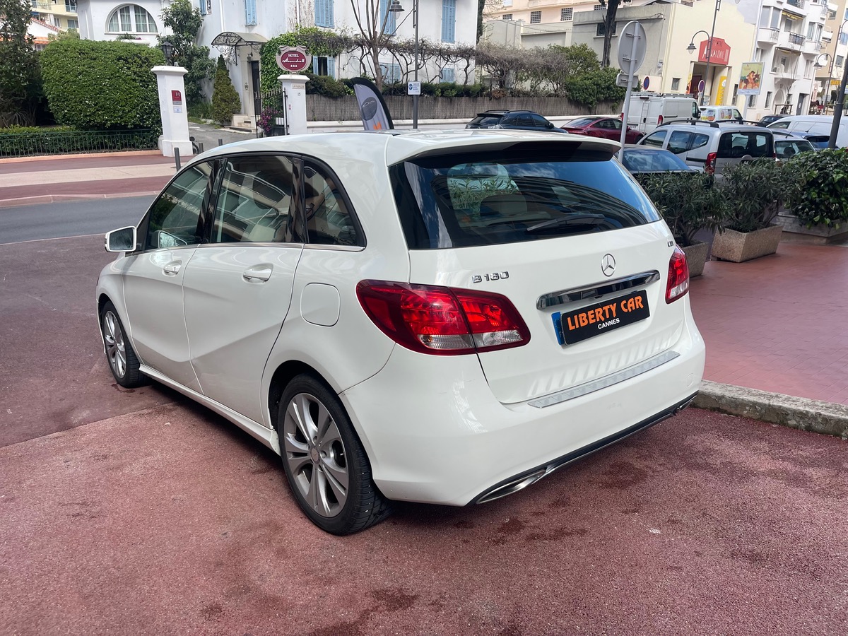 Mercedes Benz CLASSE B 180 cdi Grand écran / Caméra Arrière / intérieur Beige