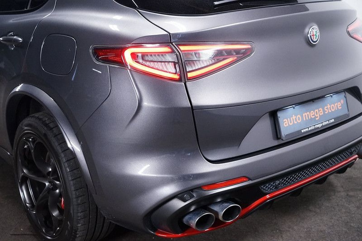 Alfa Romeo Stelvio 2.9 V6 510ch Quadrifoglio Q4 AT8 Harman-Kardon Toit ouvrant