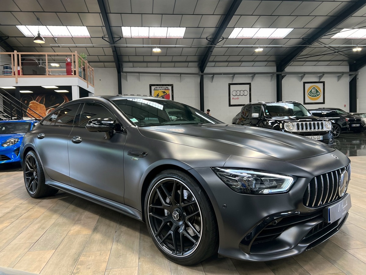 Mercedes-Benz AMG GT 53 TURBO 4MATIC+ 435 GRIS MAT BVA