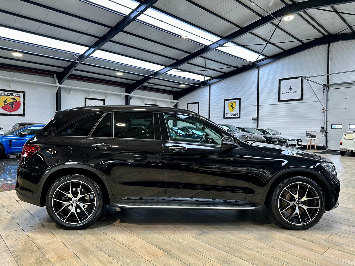 Mercedes-Benz GLC 300 d AMG Line 245 ch 4Matic 9G-TRONIC 300d