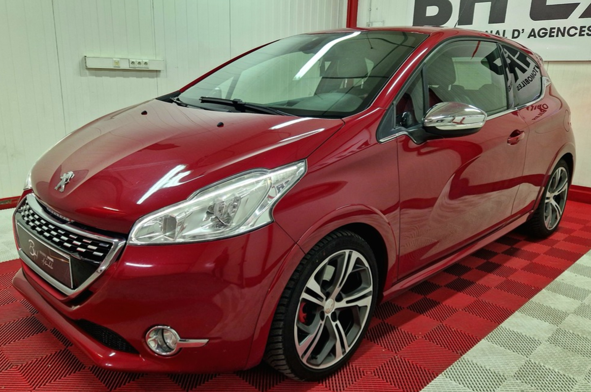 Image: Peugeot 208 GTI 200CH