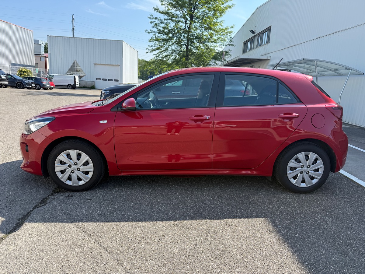 Kia Rio 1.2 i-CVVT 84 cv Active, Suivi complet