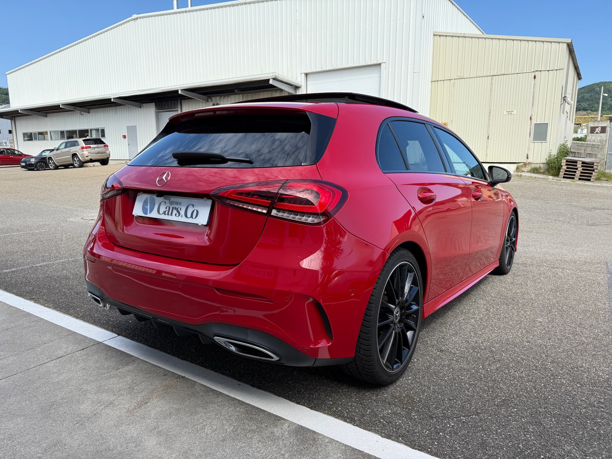 Mercedes-Benz Classe A 180 AMG line 1.3 136 cv, Toit ouvrant, Burnmeister, Sièges chauffants