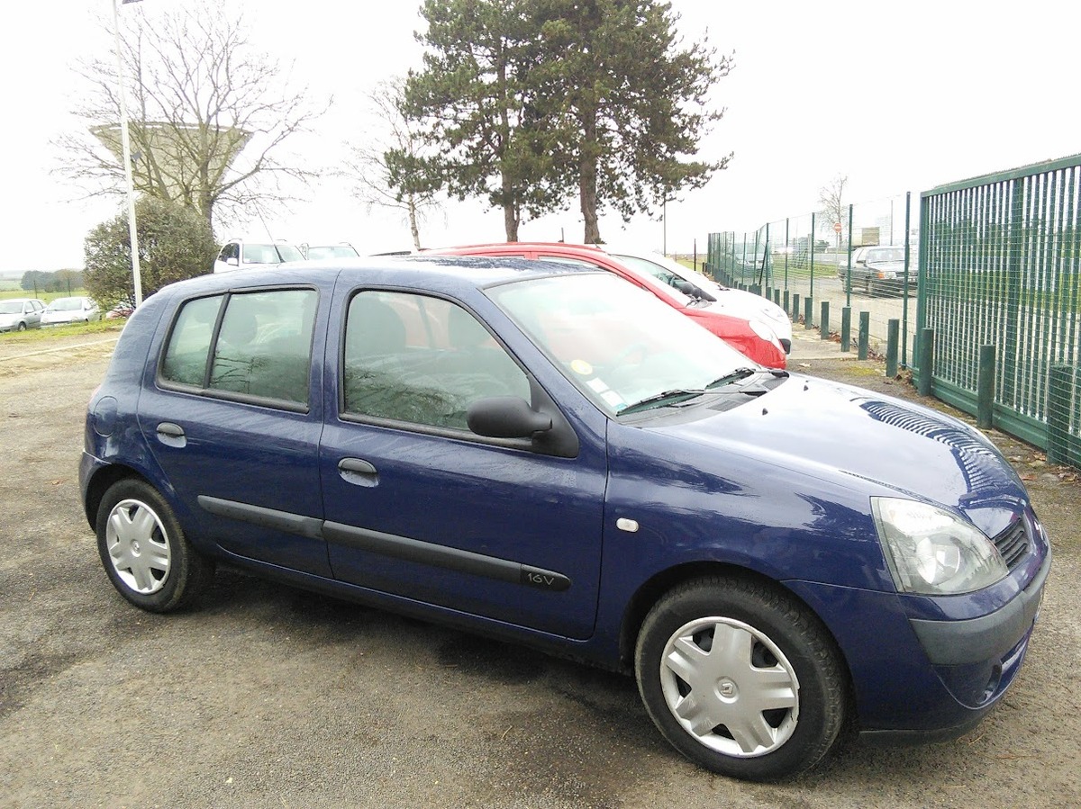 Renault Clio 1.2 75 CAMPUS