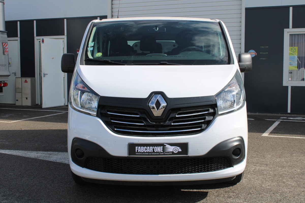 RENAULT Trafic III COMBI 1.6 DCI 120 S&S L1 ZEN 9PL