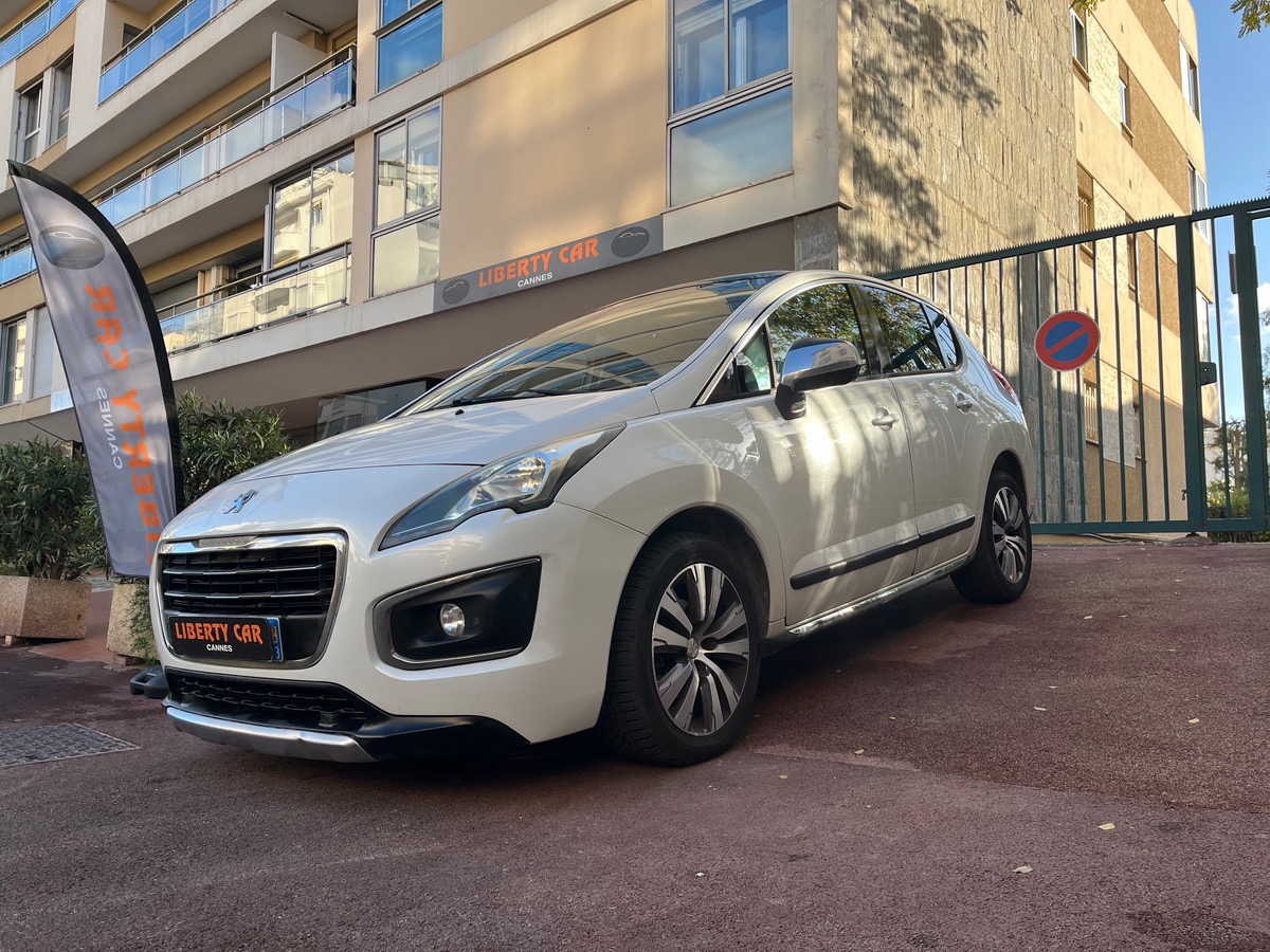 Peugeot 3008 1.6 hdi 114 cv Allure / Toit Panoramique / Affichage Tête Haute /Caméra