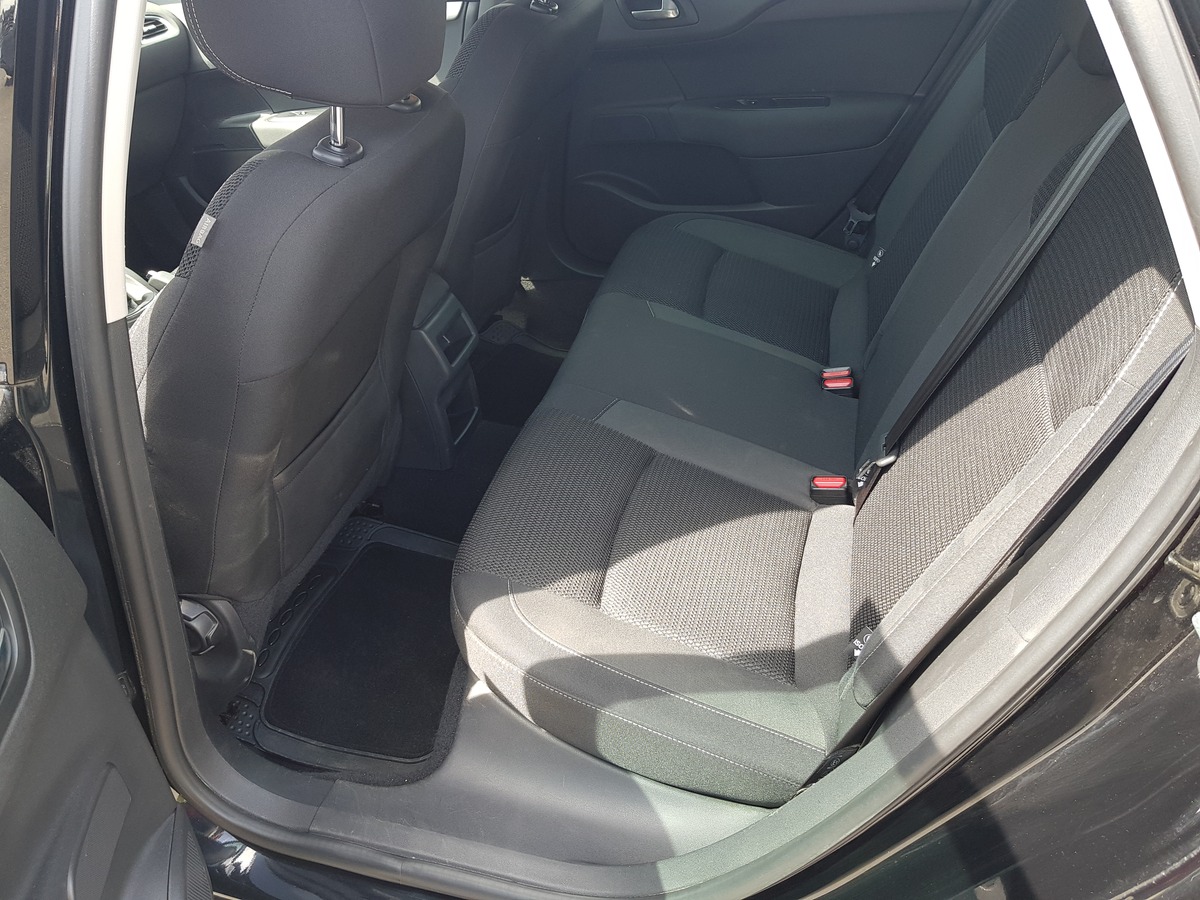 Citroën C4 1.6 bluehdi - 100CH 143503KM