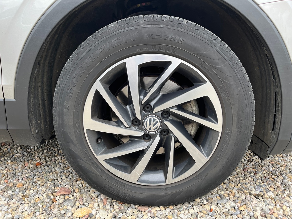 Volkswagen Tiguan 1.4 TSI 125ch SOUND, SUIVI COMPLET VW, ATTELAGE, REG ADAPTATIF, RADAR