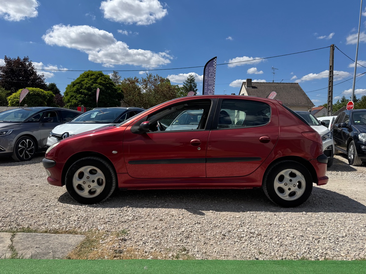 Peugeot 206 2.0 HDI XT 90 CV RÉVISÉ & GARANTIE