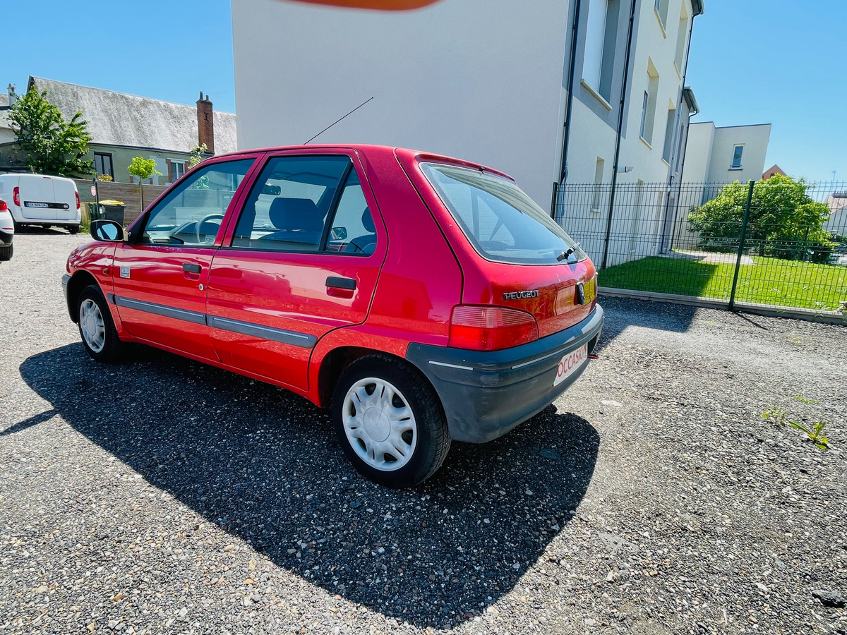 Peugeot 106  1.0 i 50 cv  Kid
