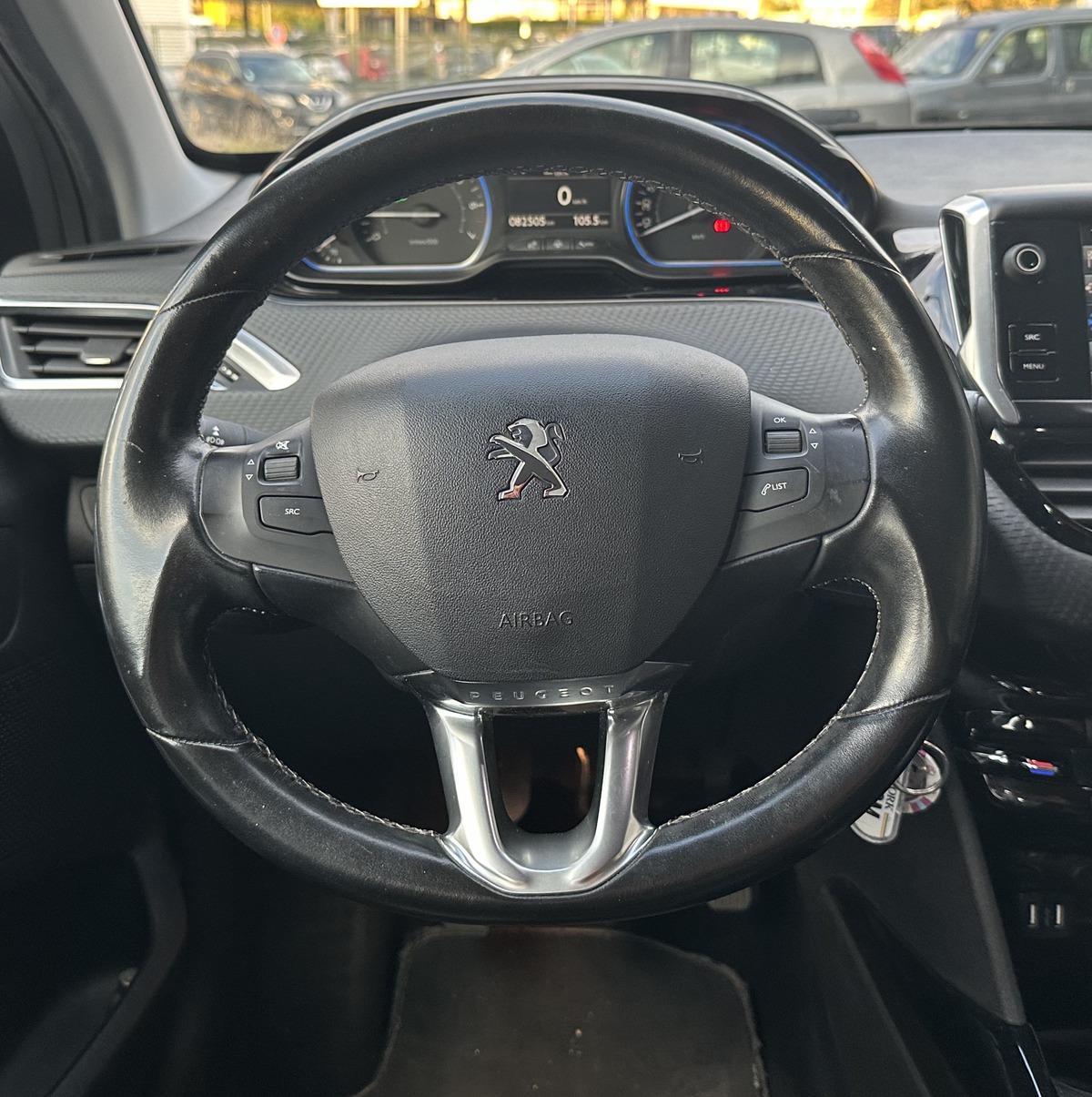 Peugeot 2008 1.2 PURETECH 130 S&S ALLURE  ATTELAGE